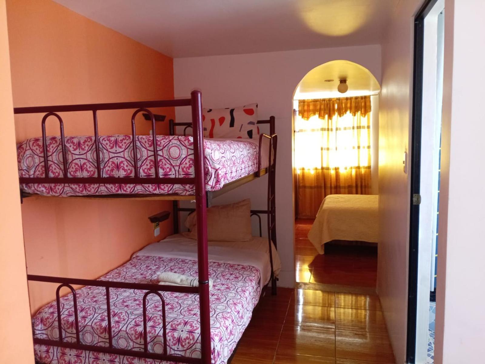 Hostal Mariscal Sucre Табабела Екстериор снимка